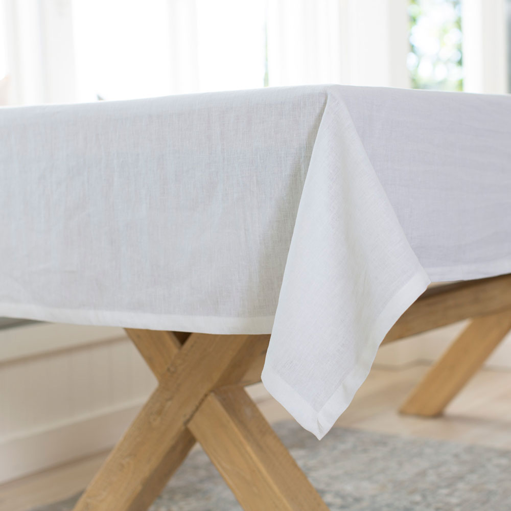 White Linen Tablecloth Pepperwhites by Tara Dennis