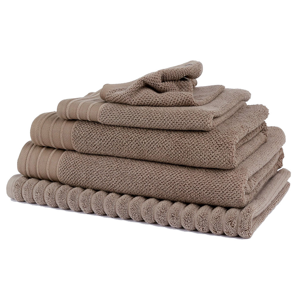 Bemboka Bath Towels & Bathmats Mocha Pepperwhites by Tara Dennis