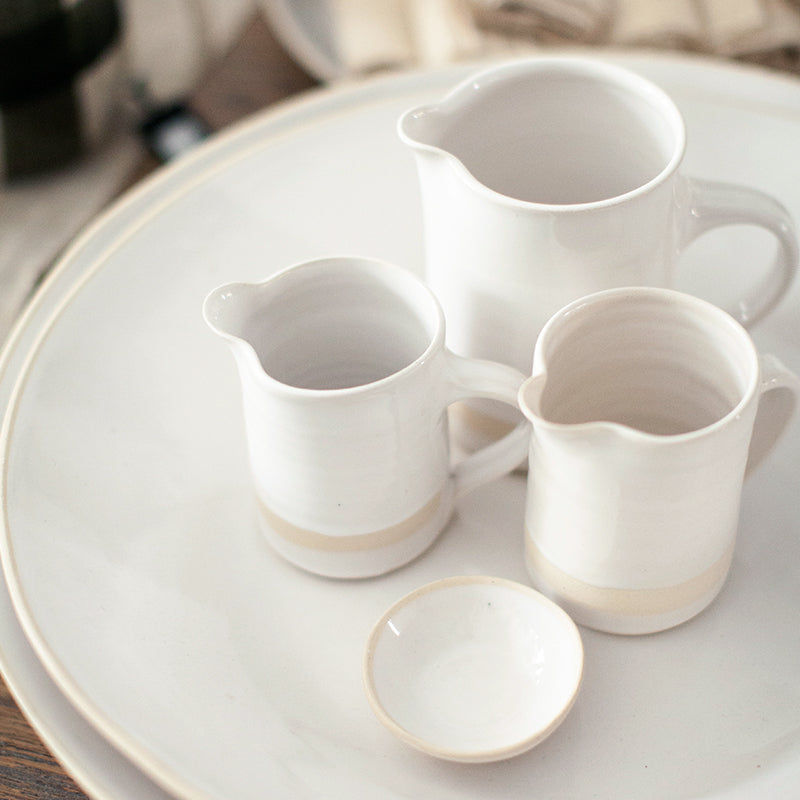Wonki Ware Ceramics – Pepperwhites by Tara Dennis