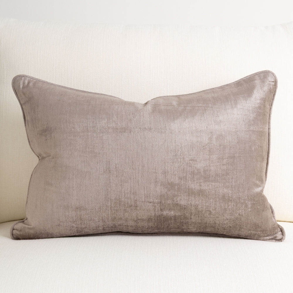 Crushed Velvet Cushion Mauve 40x60cm