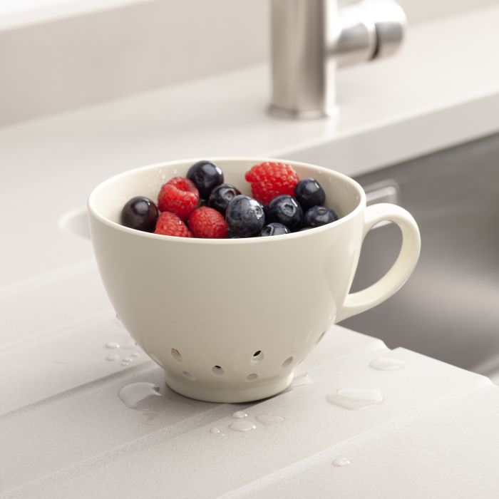 Berry Colander