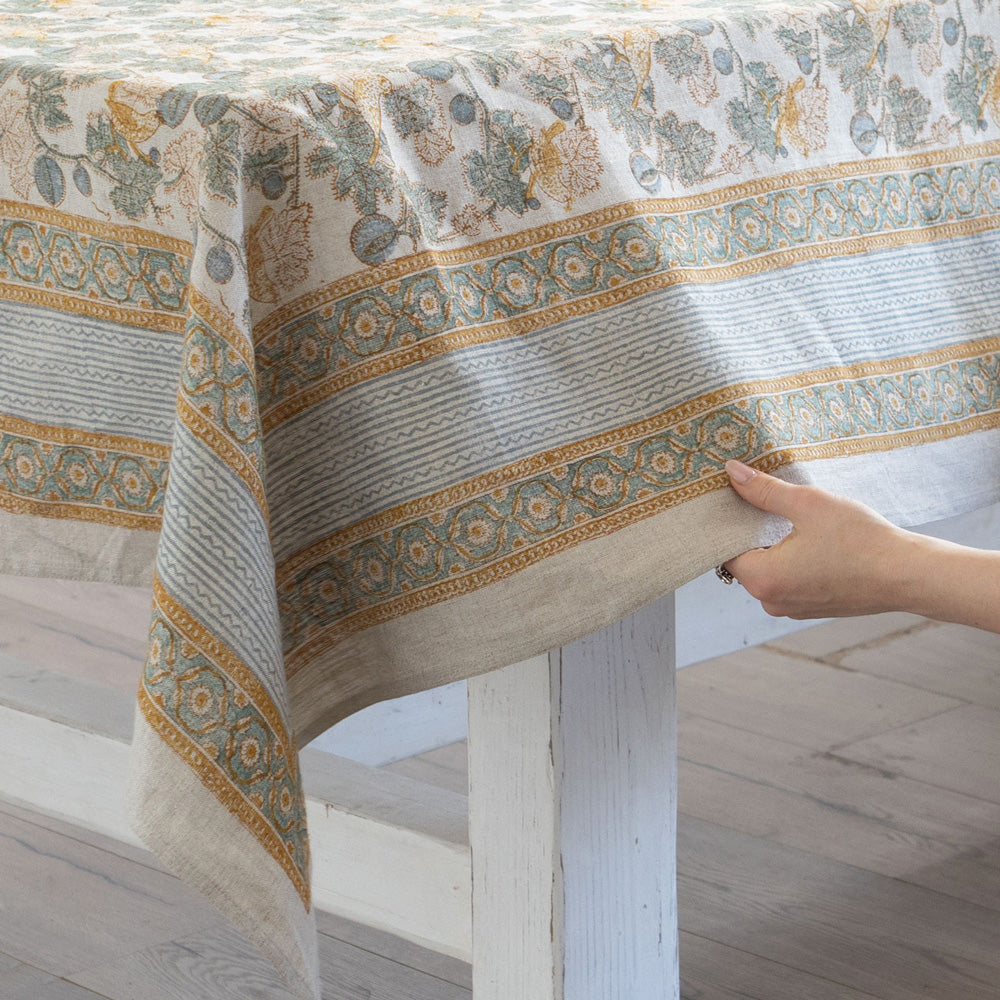 Vivienne Linen Tablecloth