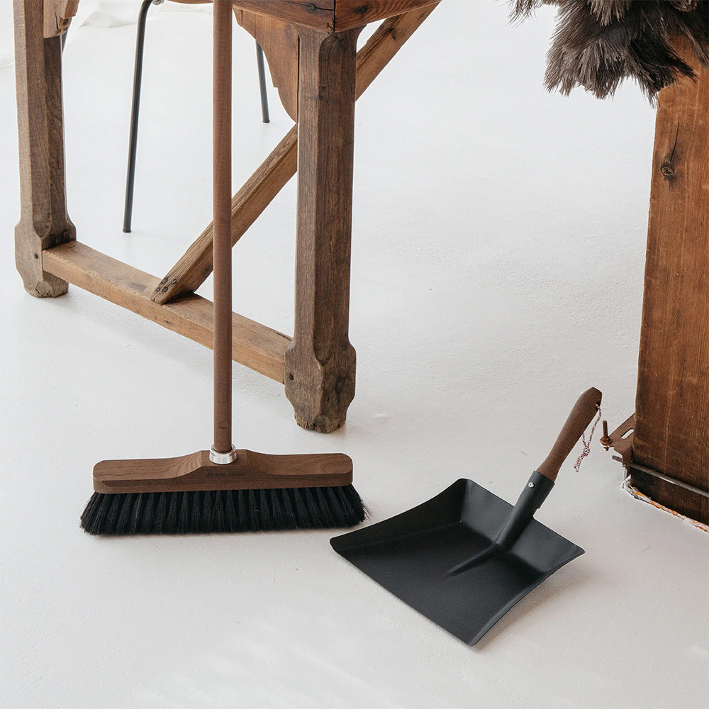 Heritage Dustpan