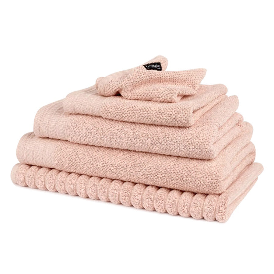 Blush Pink Bemboka bath towels and bath mat.