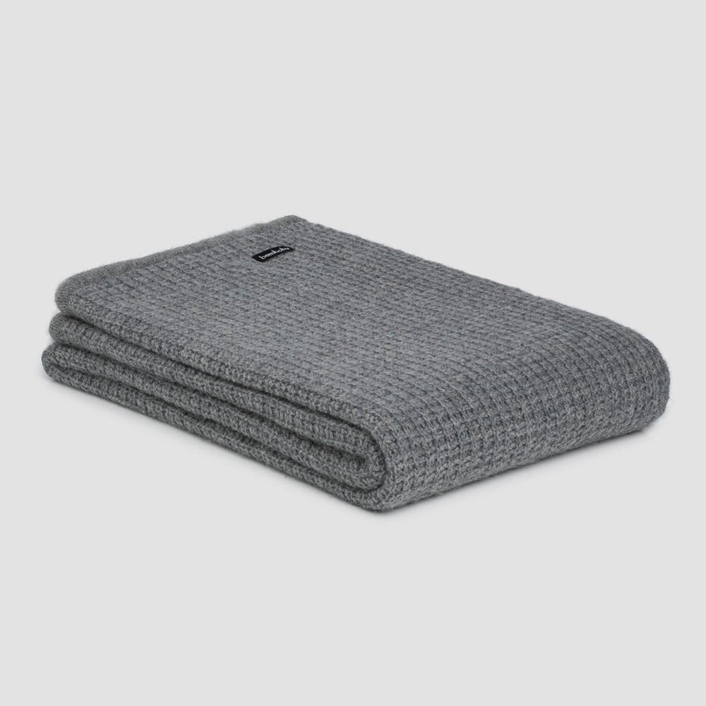 Bebmoka chunky box knit angora merino wool throw light grey.