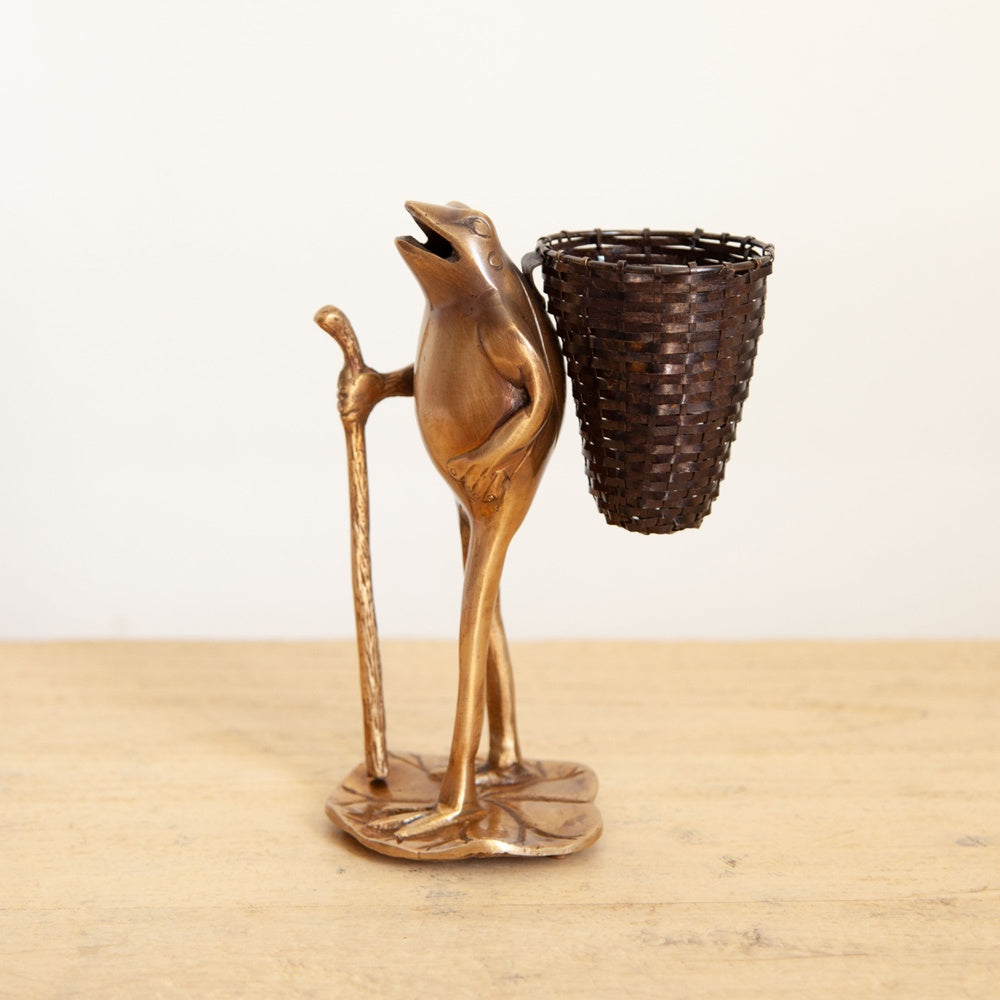Freddy Brass Pen Holder