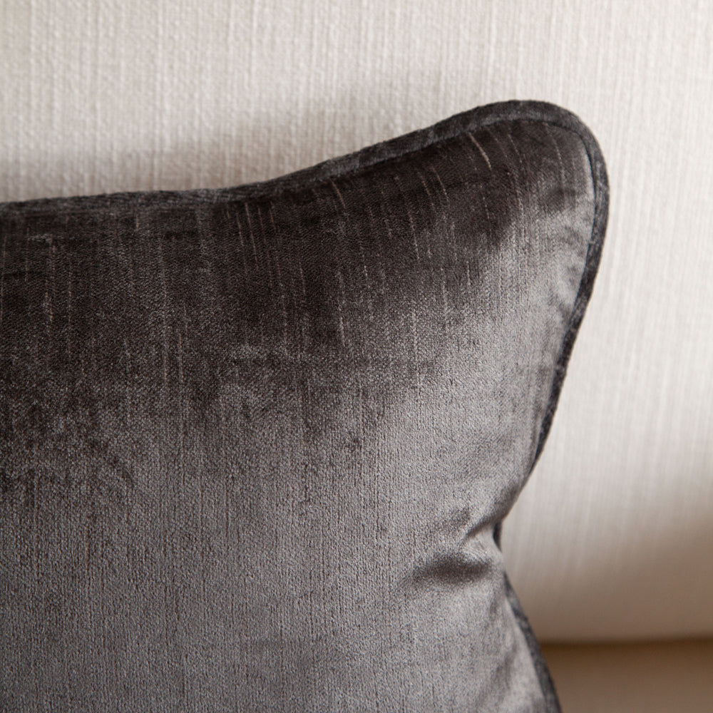 Crushed Velvet Cushion Graphite 40x60cm