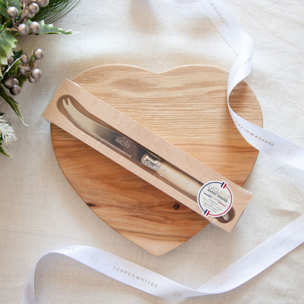 Heartfelt Cheese Bundle