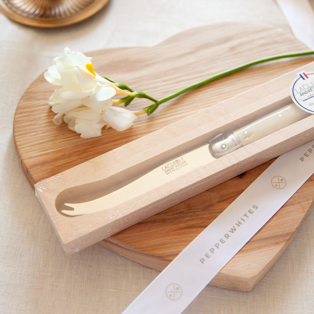 Heartfelt Cheese Bundle