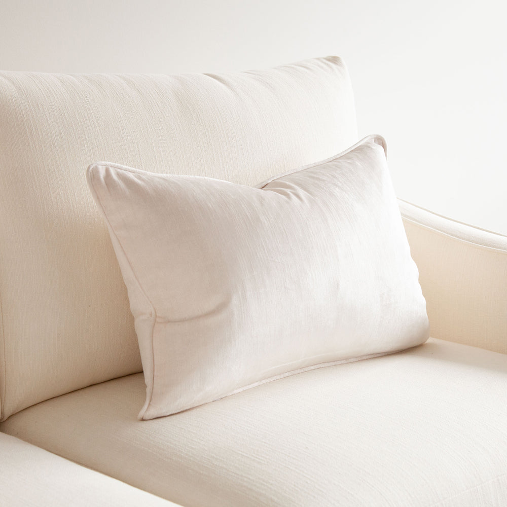 Crushed Velvet Cushion Ivory 40x60cm