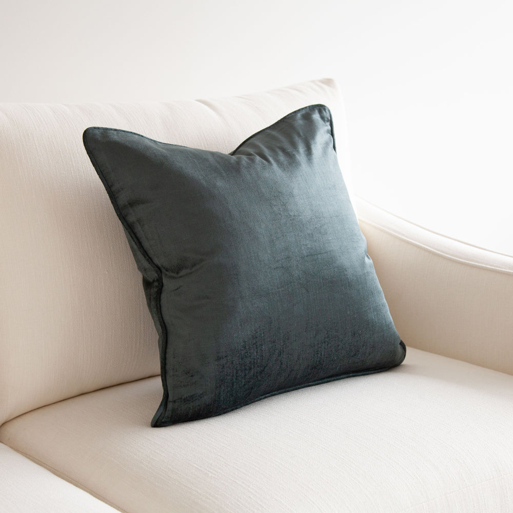 Crushed Velvet Cushion Lake 50x50cm