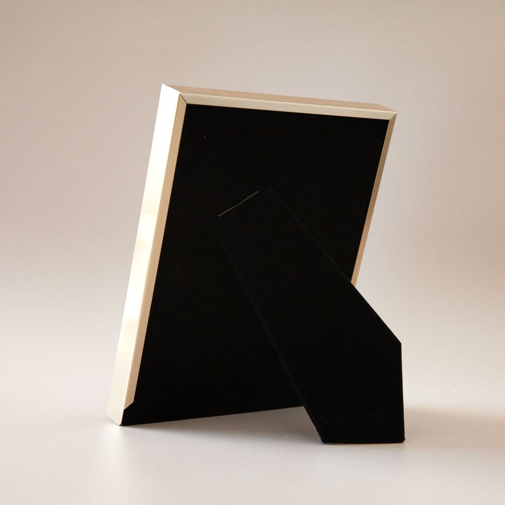 Matte Gold Photo Frame 4x6 Back by Pepperwhites