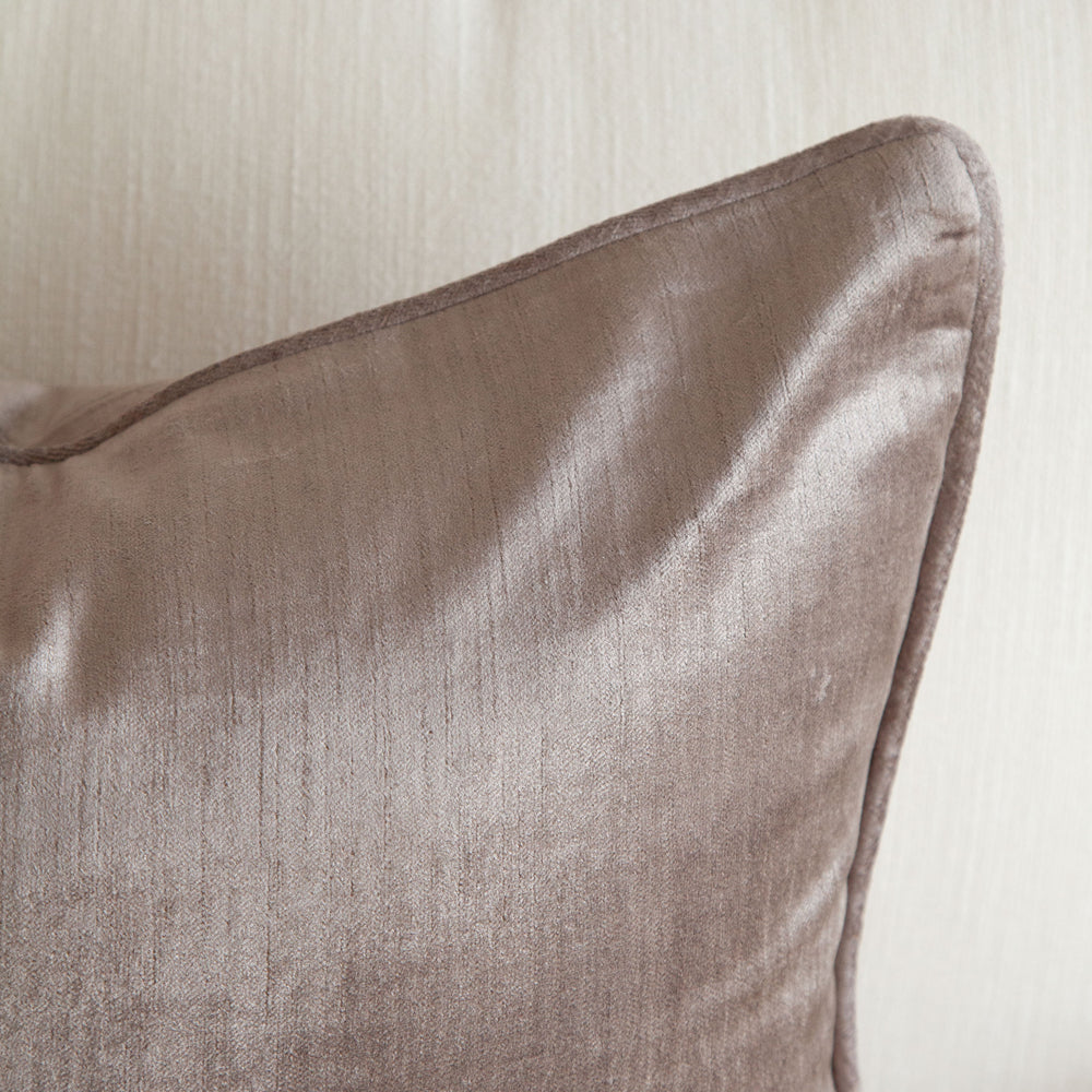 Crushed Velvet Cushion Mauve 30x45cm