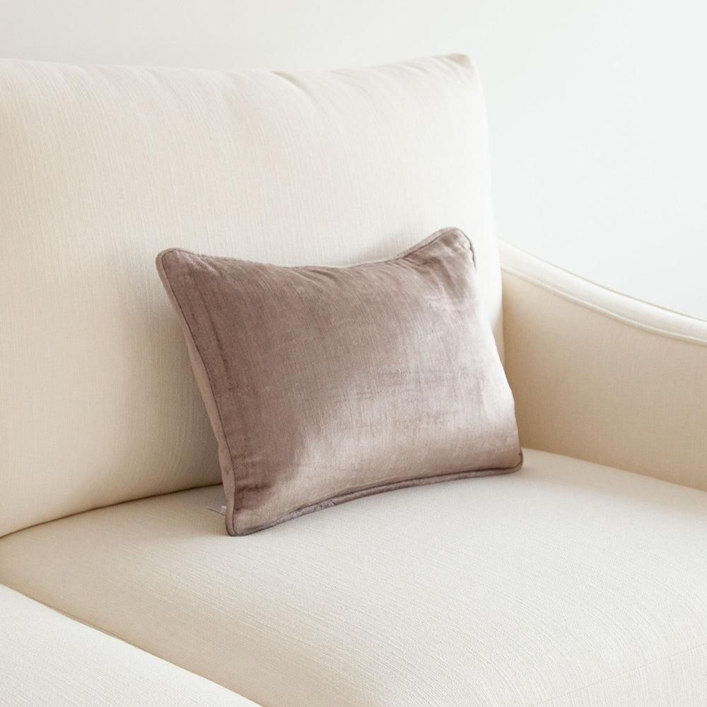 Crushed Velvet Cushion Mauve 30x45cm