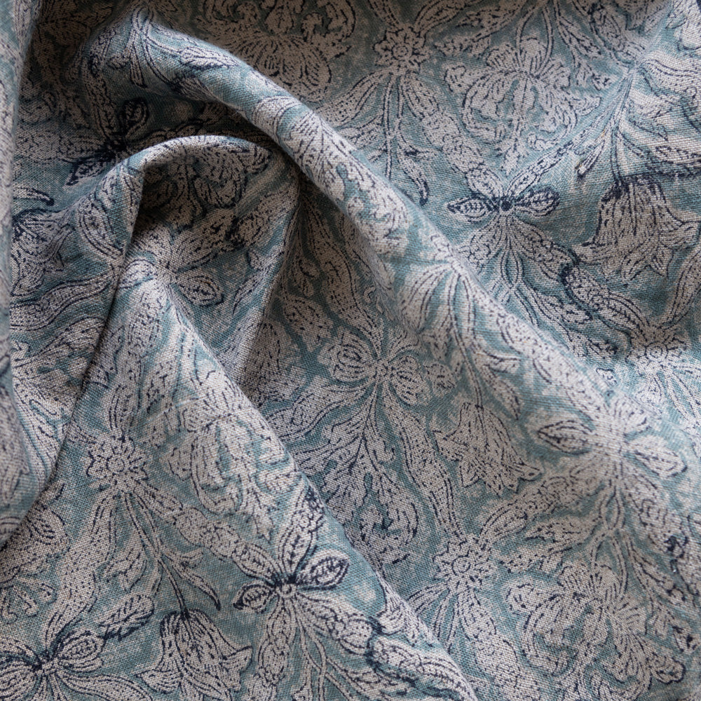 Oceane Round Linen Tablecloth