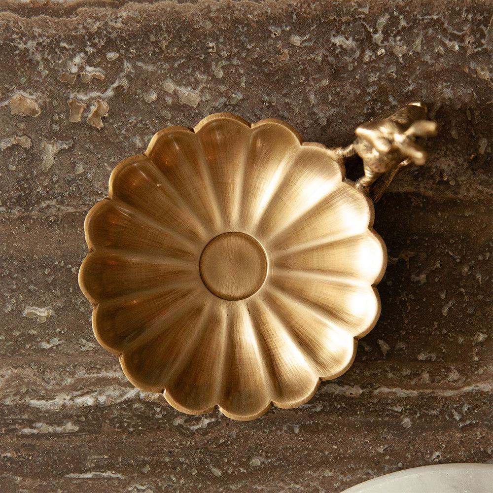 Harvey Rabbit Brass Dish