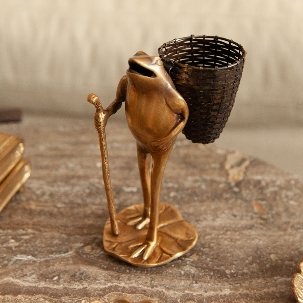 Freddy Brass Pen Holder