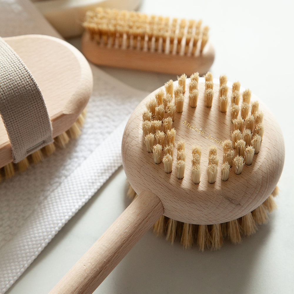 Traditional Back Brush