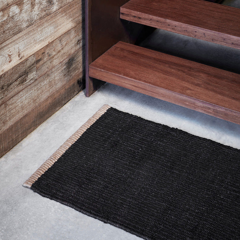 Armadillo & Co. Charcoal Nest Weave floor mat.