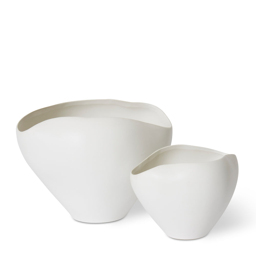 White ceramic vase in organic shape. Two sizes.