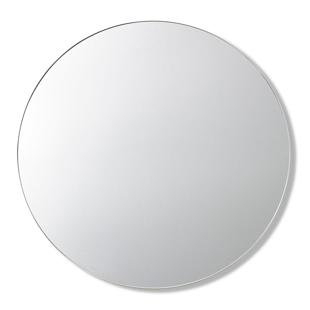 Round wall mirror.