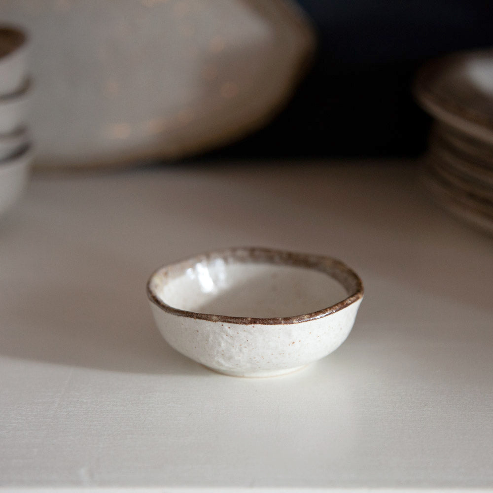 Little Shirokaratsu ceramic dish.