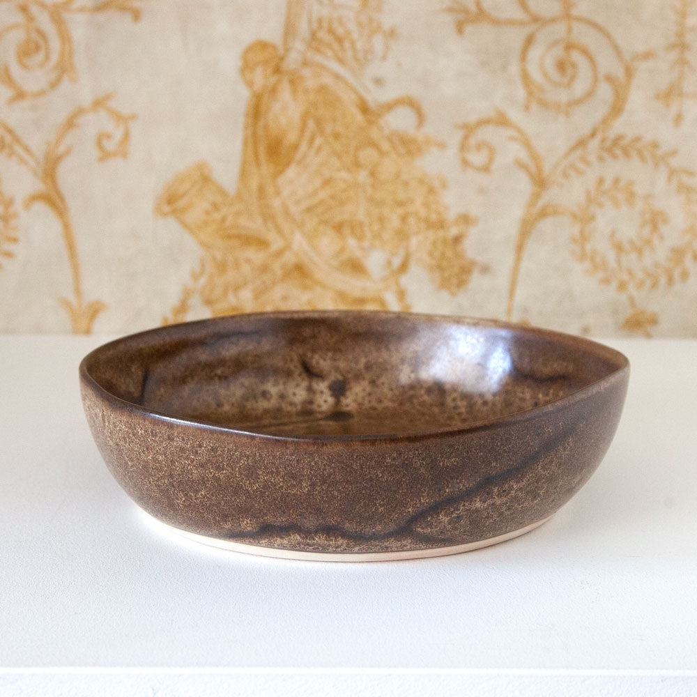 Mervyn Gers Madumbe Oyster Bowl. Brown ceramic serving bowl. 